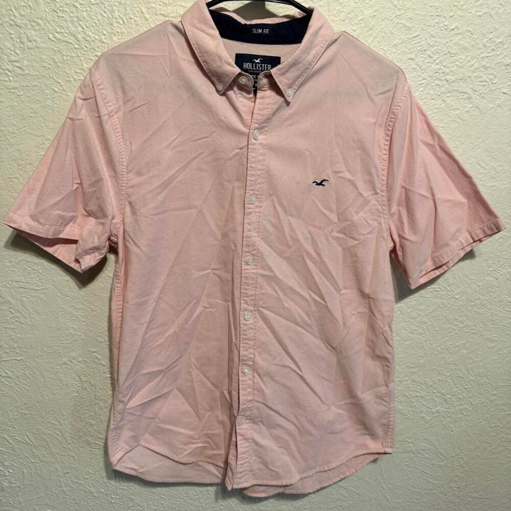 Hollister-co Men's Pink Shirt